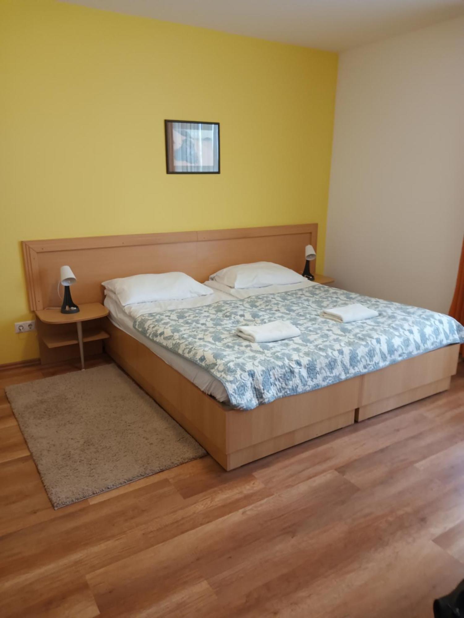 Appartement Viola Wellness Apartman à Zalakaros Extérieur photo