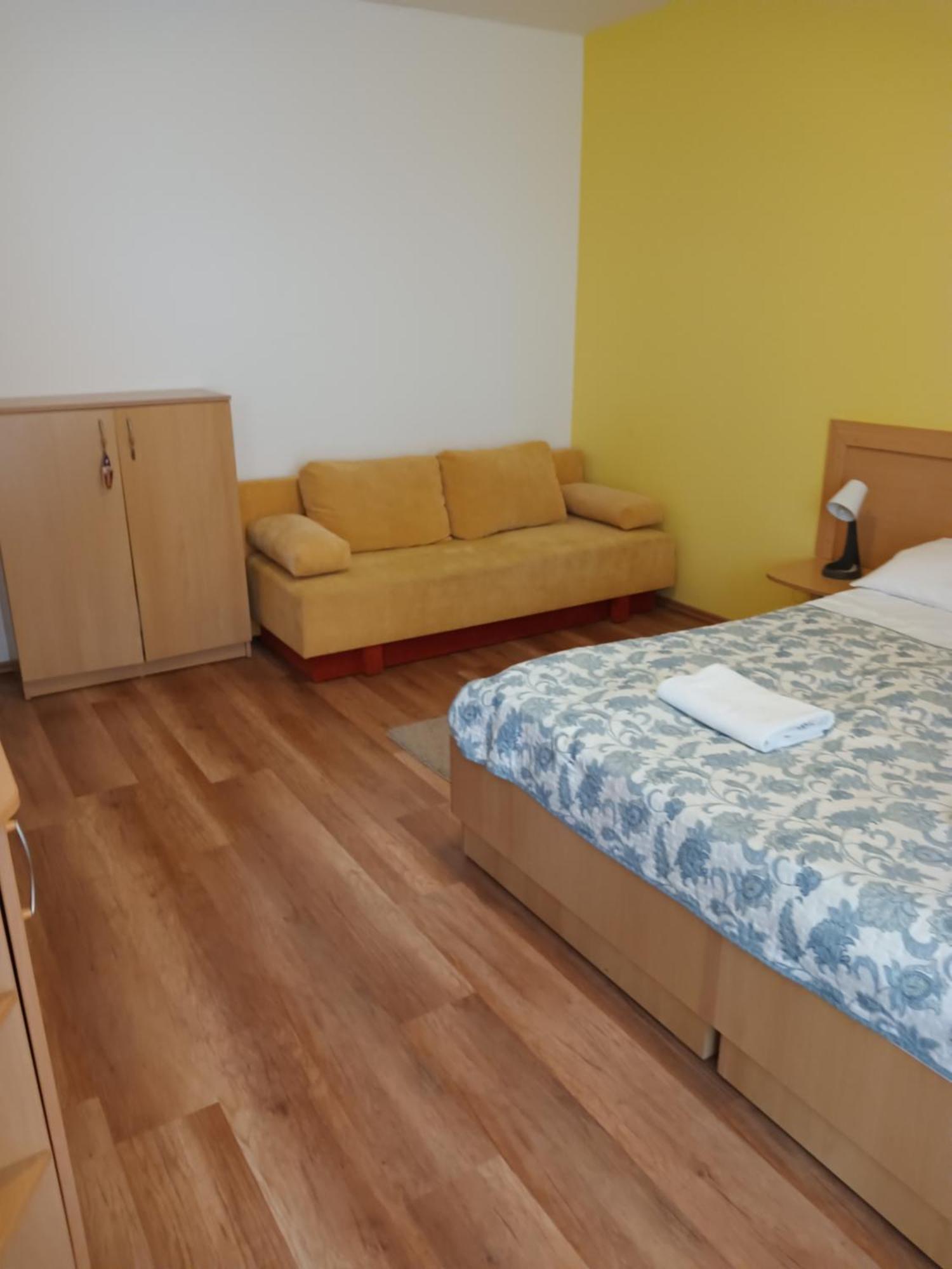 Appartement Viola Wellness Apartman à Zalakaros Extérieur photo